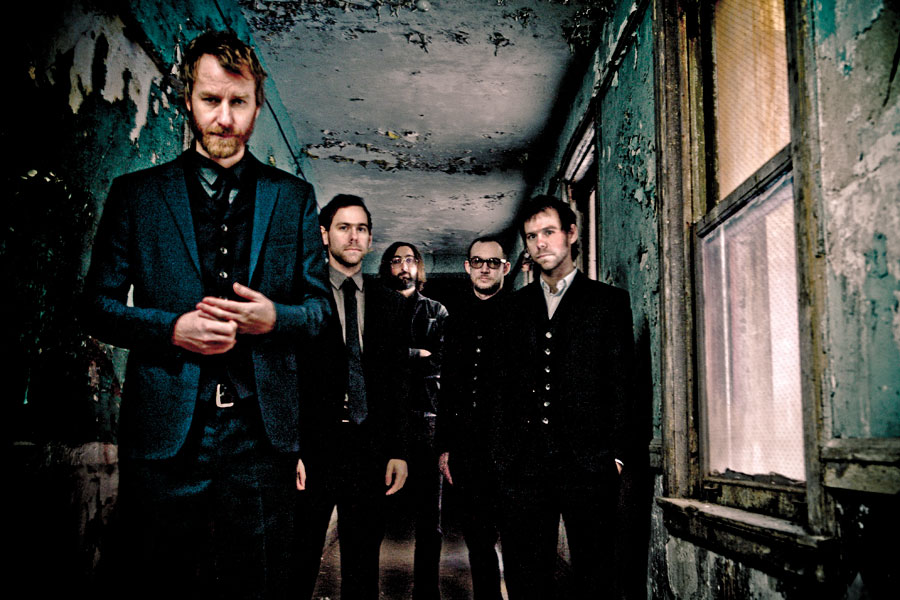 foto van the national